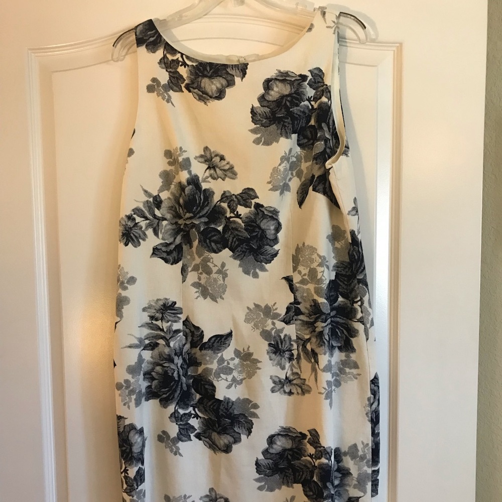 Elegant party dress